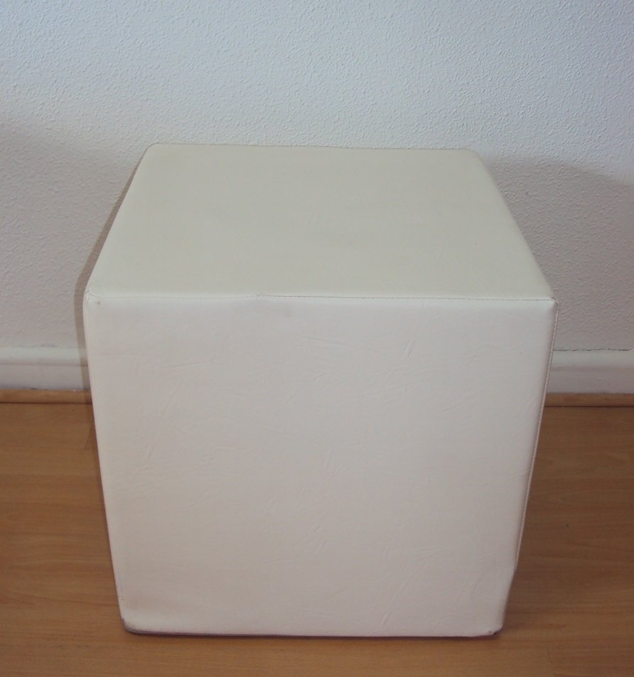  POUF CARRÉ BLANC